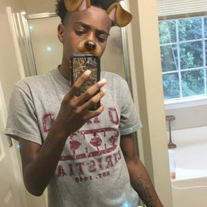 Meet your Posher, Elijah